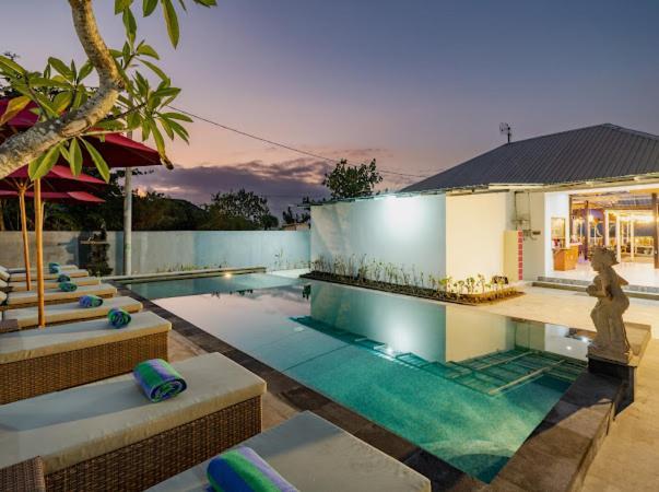Nusa Indah Onai Hotel Нуса-Лембонган Экстерьер фото