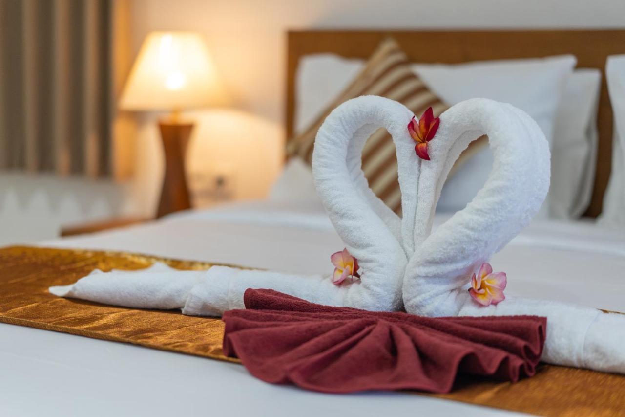 Nusa Indah Onai Hotel Нуса-Лембонган Экстерьер фото